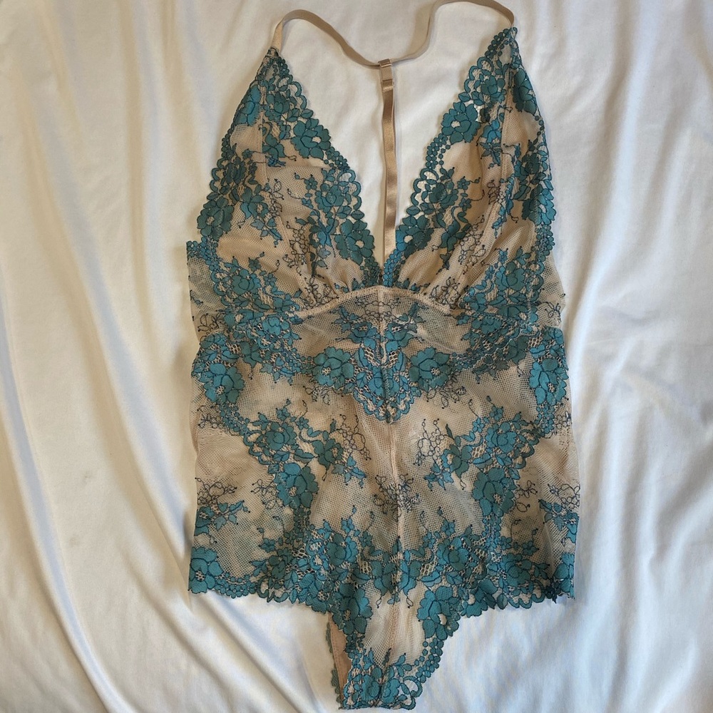 Lace bodysuit